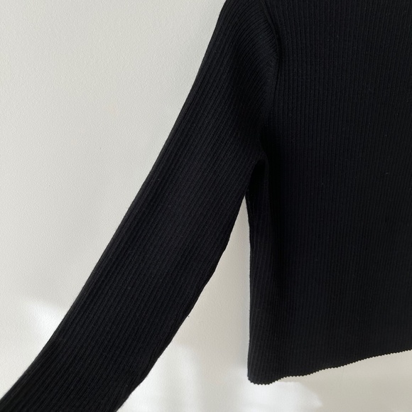 3/$20🌻Charter Club Black Wool Ribbed Henley V-Neck Sweater - Picture 12 of 16
